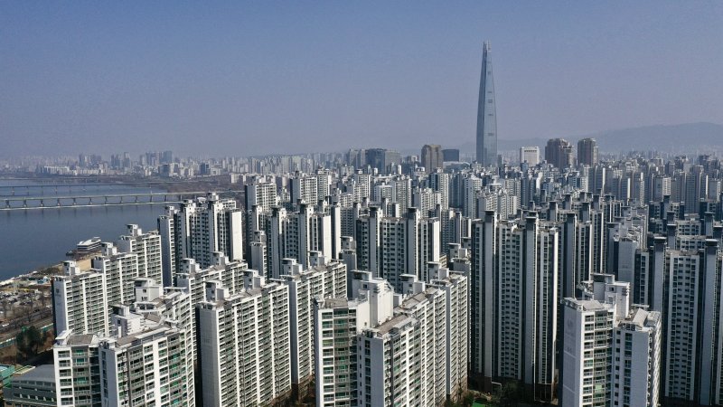 아빠가 자녀에게 회사 물려줄 때 세금 아끼는 방법