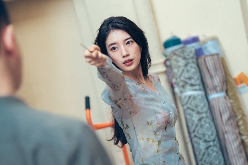 '다 이루어질지니' 수지, 무표정인데 자꾸만 보고 싶은