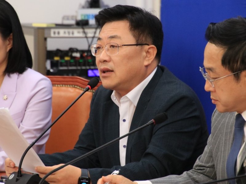 [서울=뉴시스] 사진은 국회 국토교통위원회 소속 더불어민주당 안태준 의원의 모습. 2024.10.21. (사진=안태준 의원실 제공) photo@newsis.com *재판매 및 DB 토토 사이트 바카라