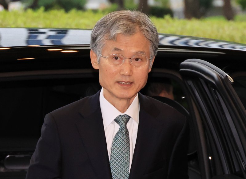 조희대 대법원장이 지난 10일 서울 서초구 대법원으로 출근하고 있다. /사진=연합뉴스