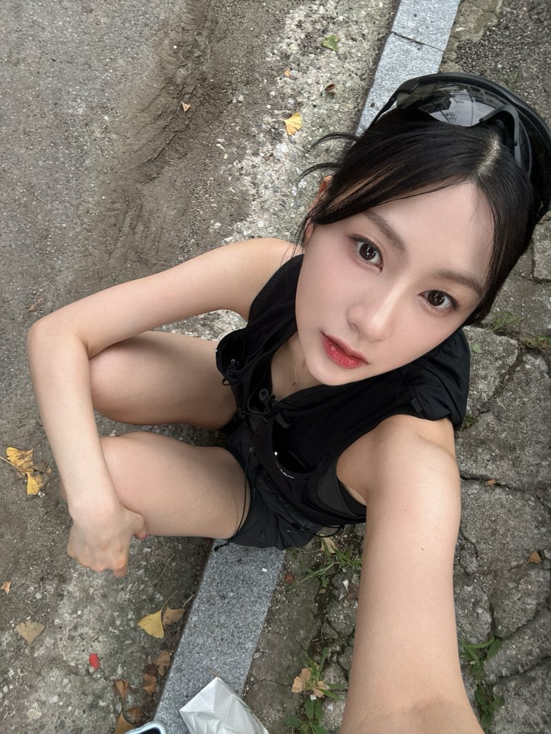 오하영, 운동으로 다져진 탄탄한 몸매 과시