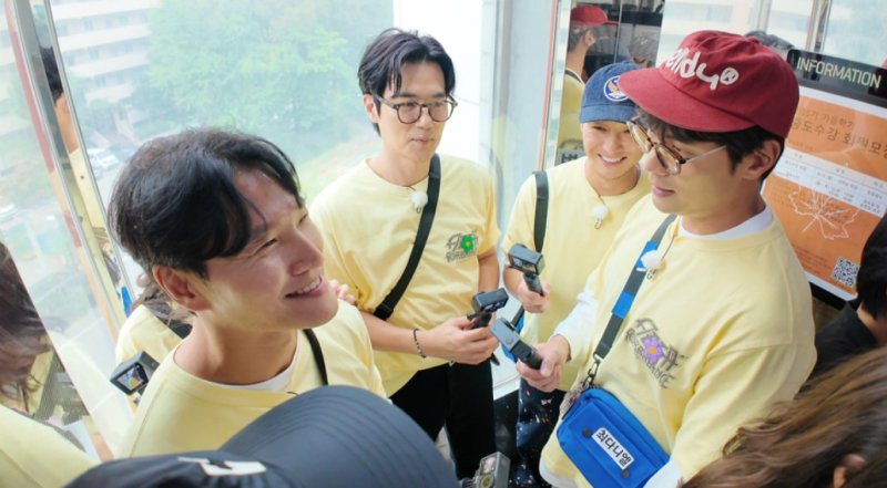 '런닝맨' 변요한, 피지컬·뇌지컬 만능 활약…방효린 첫 예능서 '수모'