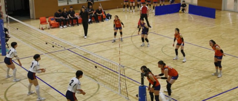 "절대 질수없다"…'신인감독 김연경', 일본 최강 고교팀과 배구 한일전