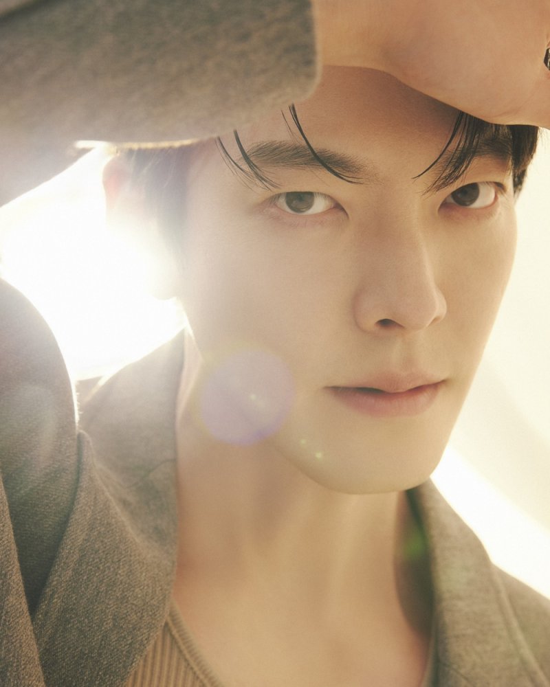 김우빈 "수지, 나와 성격 비슷…송혜교와 첫 호흡 감사" [N인터뷰]②