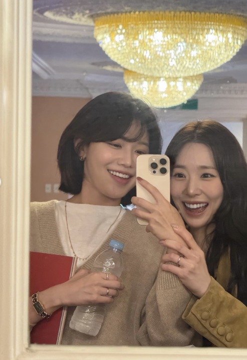 소시는 오늘도 '예쁨'…수영·유리·티파니, 반짝반짝 여신미모