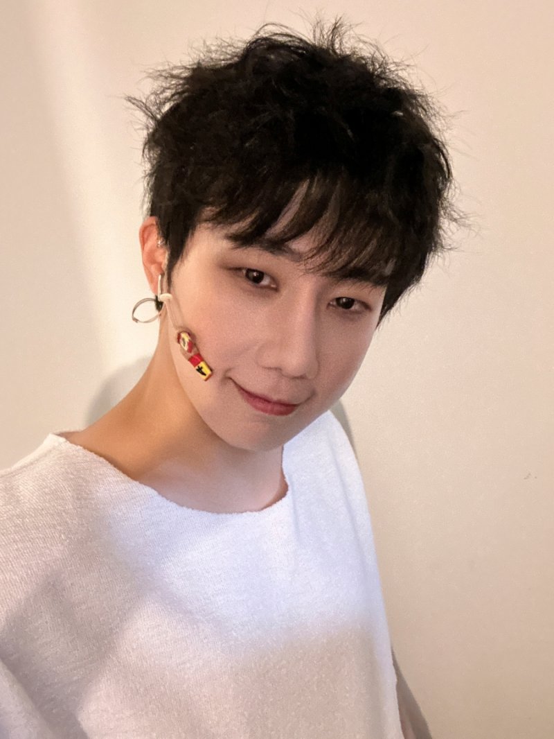 김성규, 뮤지컬 '데스노트' 첫공 성료…엘과 완벽 싱크로율