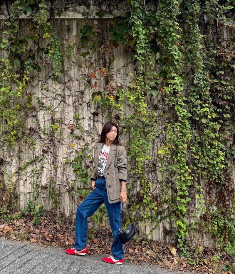 48세 채정안, 남다른 패션 감각…주머니 손넣고 '시크'