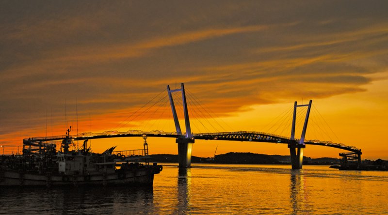 노을이 붉게 물든 백사장항