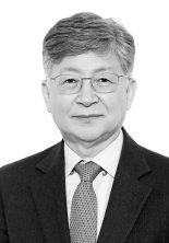 강성진 고려대 경제학과 교수