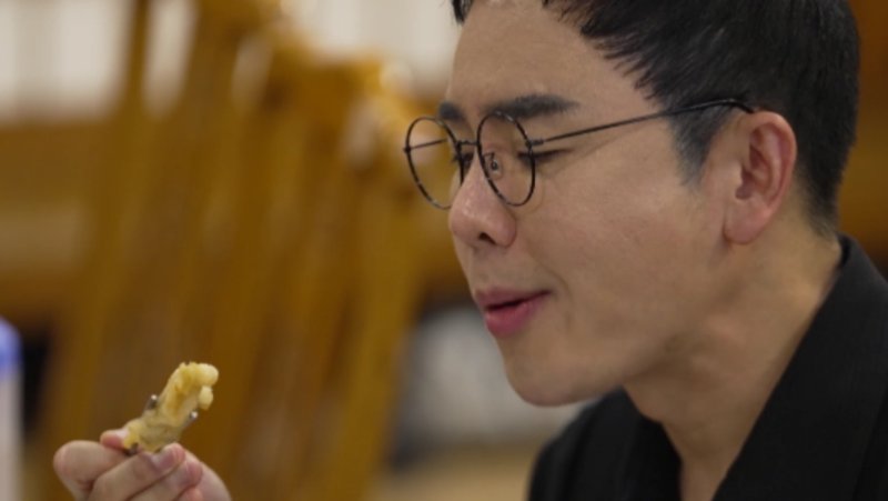 전현무, 곽튜브 청접장에 '현타'…"결혼 해야하나 말아야하나"