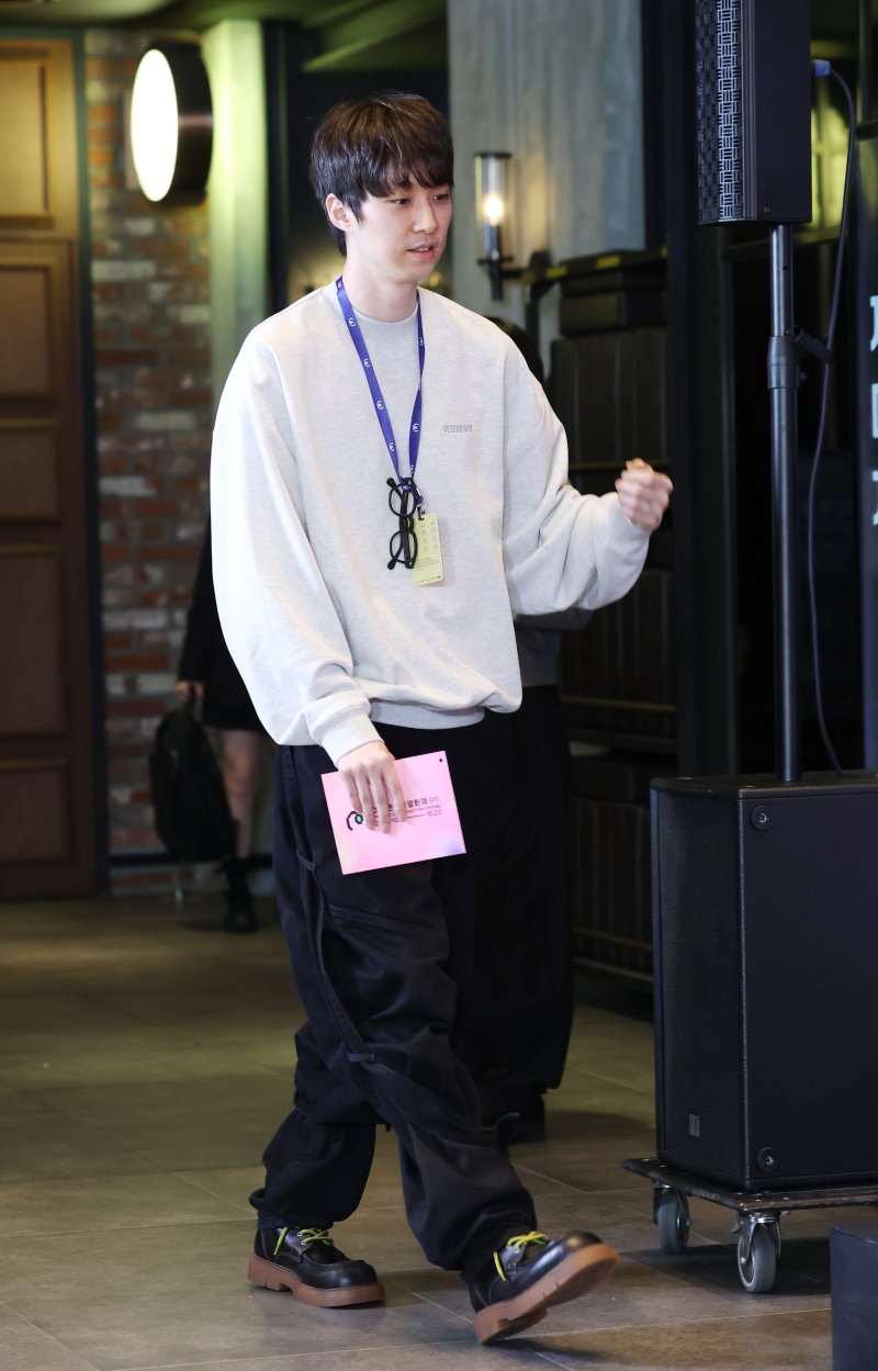 전종서♥이충현, 미쟝센영화제 참석…반짝반짝 커플템