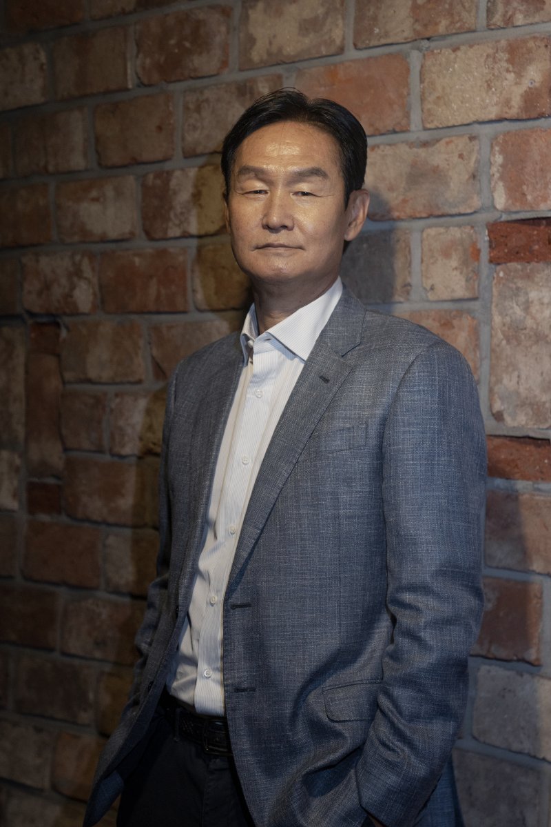 '슈팅스타' PD·최용수 "경기력 점점 좋아져…믿음의 축구 지켜봐달라"