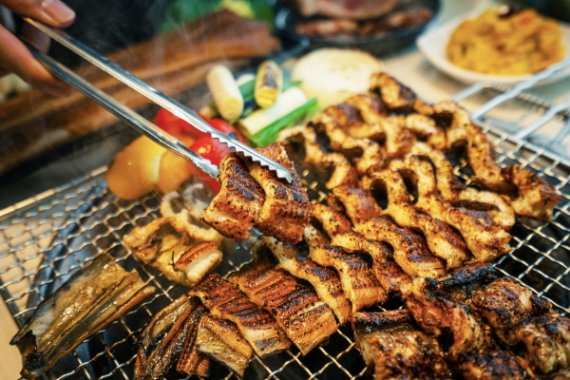 “입안 가득 감칠맛”…명륜진사갈비, ‘숯불양념장어’ 전국 매장 확대