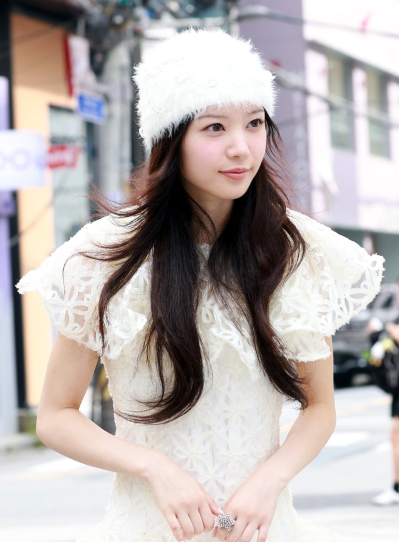 아일릿 모카, 컨디션 난조로 병원行…소속사 인도네시아 공연 4인 체제로