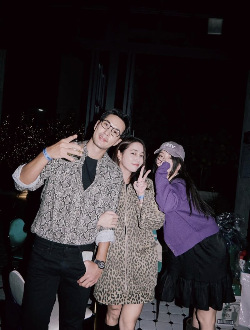 [서울=뉴시스] 김지석, 이민정, 이진이. (사진=이민정 인스타그램 캡처) 2025.10.17. photo@newsis.com *재판매 및 DB 금지