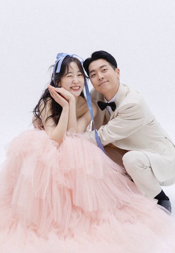 코미디언 오지환, 나누리와 18일 결혼…5년 열애 결실 