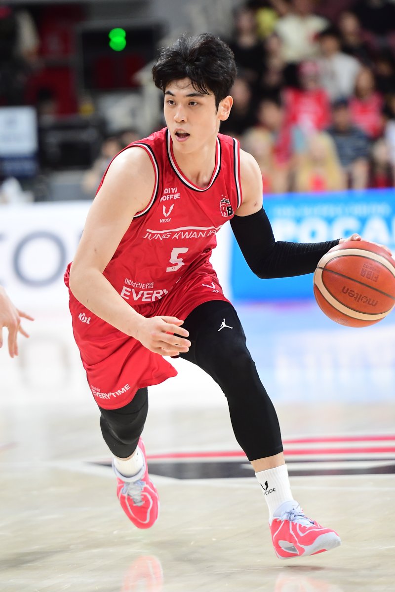 [서울=뉴시스] 실시간 바카라사이트 안양 정관장의 변준형. (사진=KBL 제공)