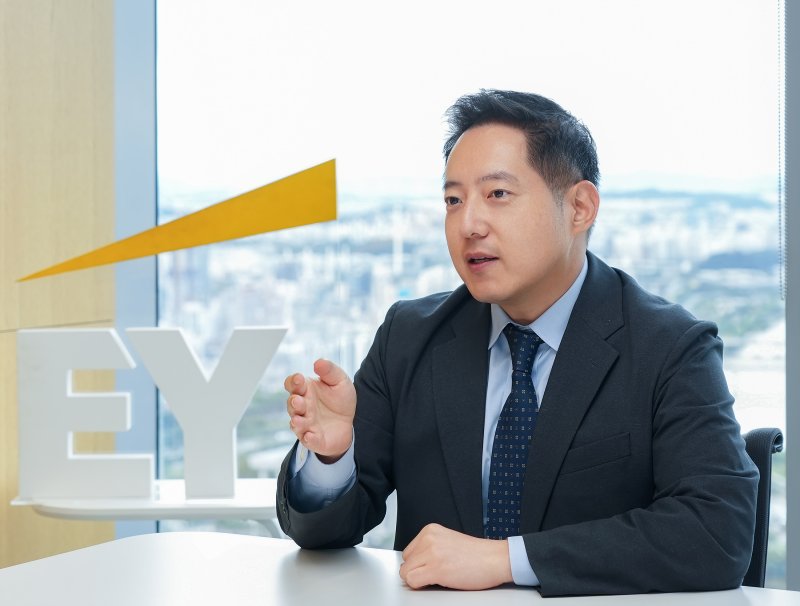 이동현 에볼루션 바카라 사이트한영 에볼루션 바카라 사이트 에볼루션 바카라 사이트 Hub 본부장