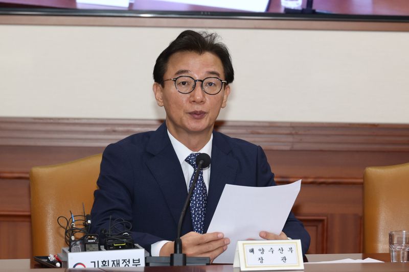 전재수 해양수산부 장관이 20일 서울 종로구 정부서울청사에서 열린 성장전략 TF 겸 경제관계장관회의에서 발언하고 있다. 사진=서동일 기자