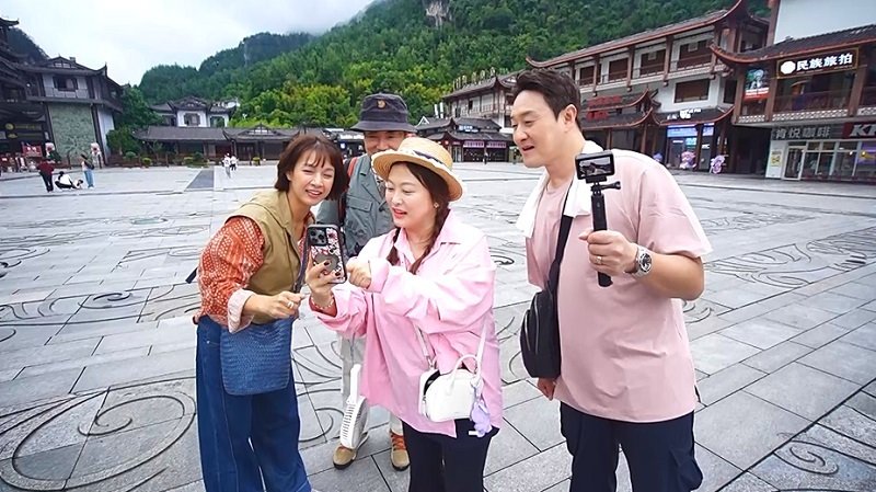 "그냥 합치자"…김일우♥박선영, 첫 해외여행서 스킨십까지