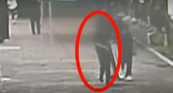 대학생 친딸 폭행하더니... 40대 여가수 겸 아나운서의 만행