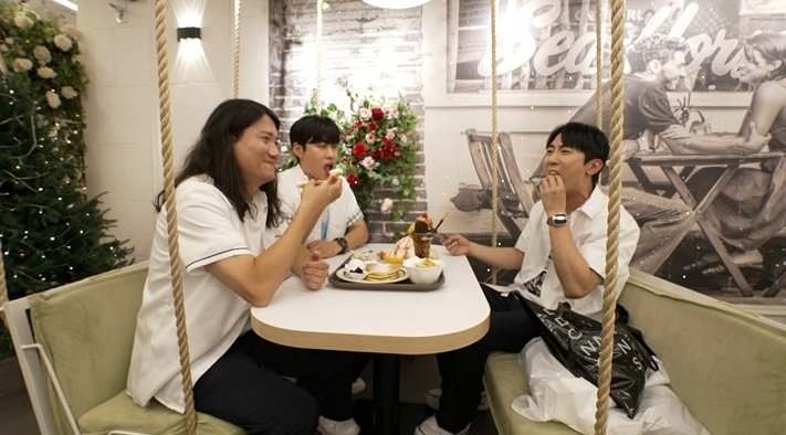 김원훈 학창 시절 '4대 천왕'…여학생들 학교 찾아와