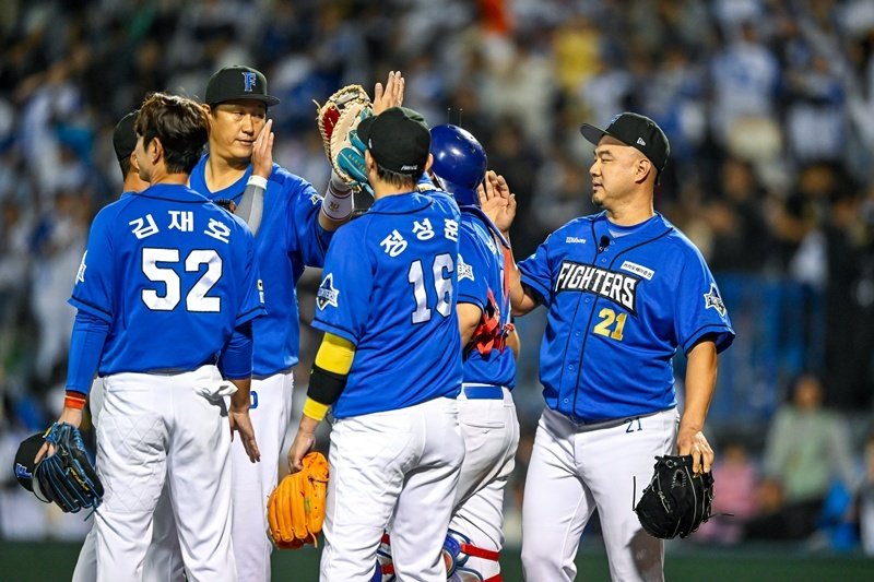 불꽃 파이터즈 vs 대학야구 올스타…11월2일 생중계