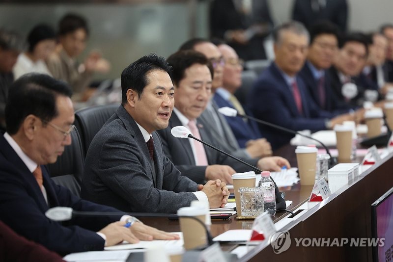 중소기업중앙회 찾은 장동혁 대표 (출처=연합뉴스)