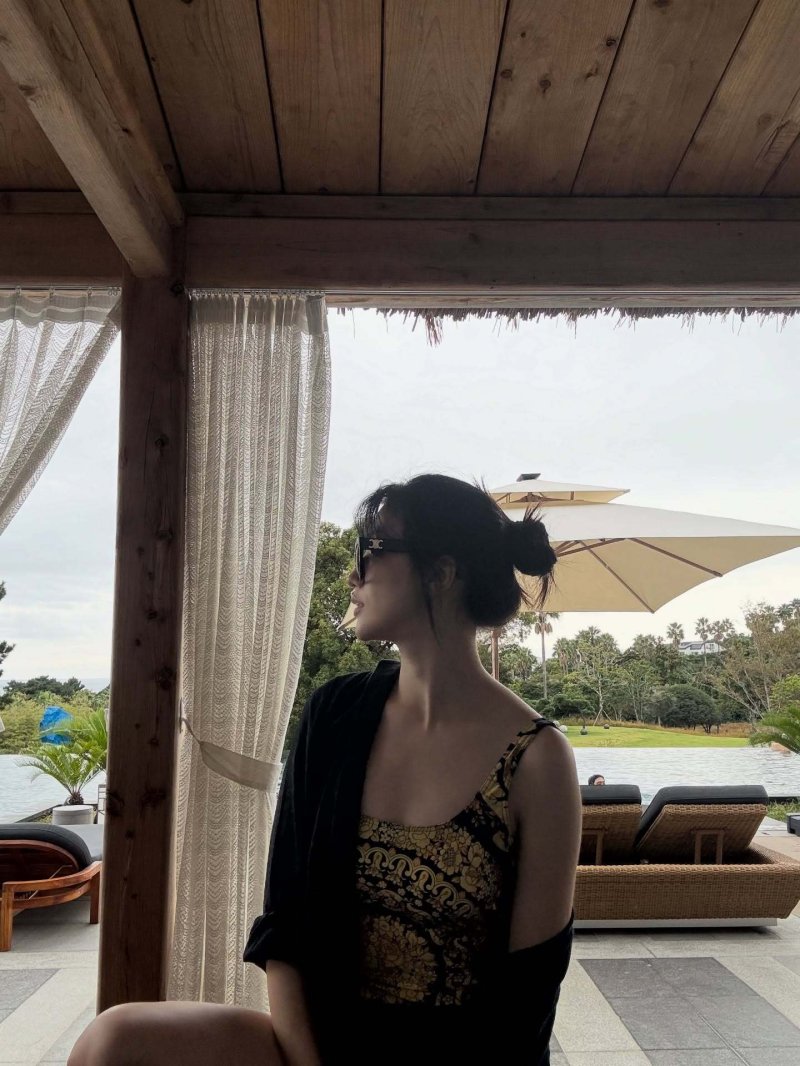 박하선, 등 파격 노출 수영복 자태…탄탄 보디라인 [N샷]