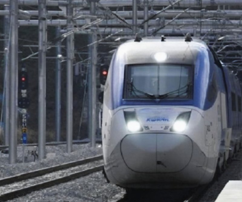 사진은 원주-강릉간 ktx. 코레일 제공. *재판매 및 DB 금지