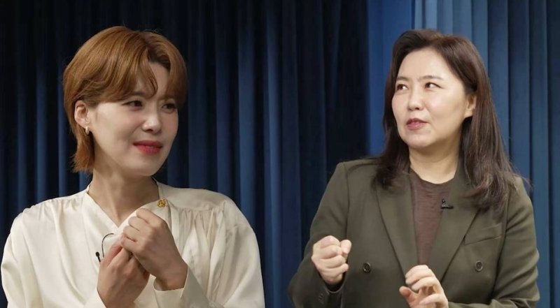 장도연, 강유정 대변인 만났다…용산 대통령실 브리핑룸 첫 방문