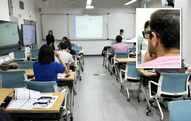 부산대, 'AI 통번역 안경' 시연 (출처=연합뉴스)