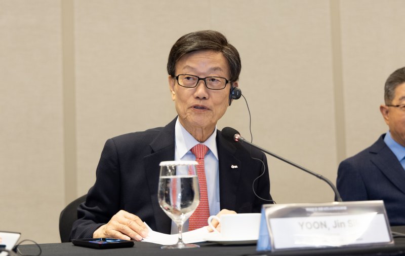 윤진식 한국무역협회 회장. (한국무역협회 제공. 재판매 및 DB 금지) 2025.6.25/뉴스1