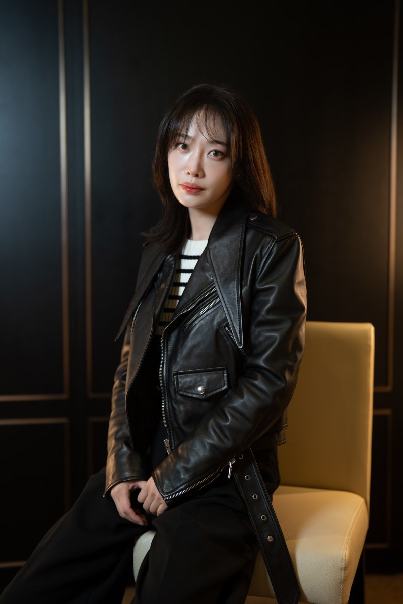 '학폭 논란 후 복귀' 김히어라 "'참 귀한 배우' 듣고싶다"…눈물 [N인터뷰]