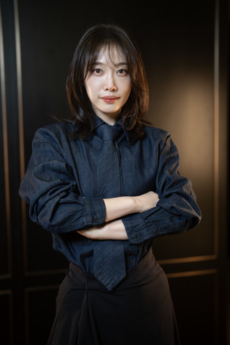 김히어라 "'더글로리' 배우들 여전히 서로 응원…女채팅방 활발" [N인터뷰]