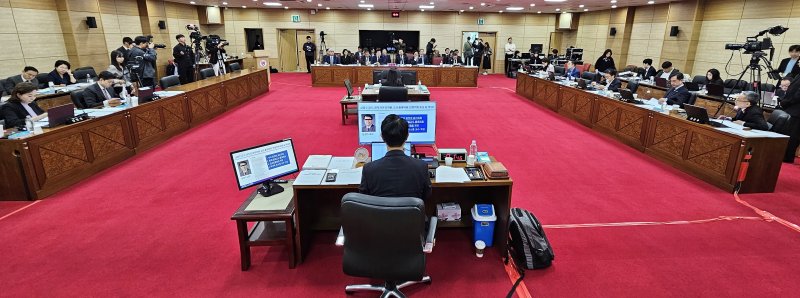 [청주=뉴시스] 서주영 기자= 23일 충북대학교에서 충북대, 충남대, 충북대병원, 충남대병원에 대한 국회 교육위원회 국정감사가 열리고 있다. 2025.10.23 juyeong@newsis.com