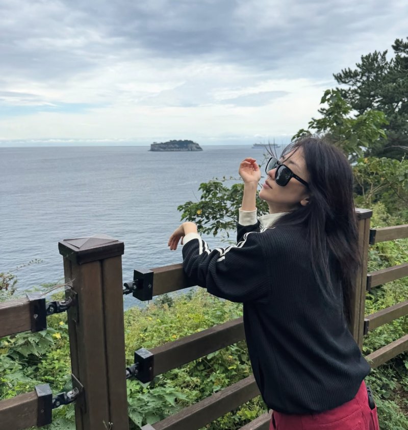 [서울=뉴시스] 배우 박하선. (사진=박하선 인스타그램 캡처) 2025.10.23. photo@newsis.com *재판매 및 DB 금지