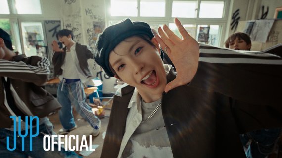 넥스지, 'Beat-Boxer' MV 티저…환상 퍼포먼스 기대