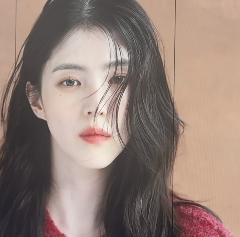 [서울=뉴시스] 한소희. (사진=한소희 인스타그램 캡처) 2025.10.23. photo@newsis.com *재판매 및 DB 금지