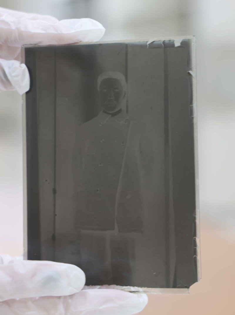 안중근 유리건판 사진 자료 (출처=연합뉴스)