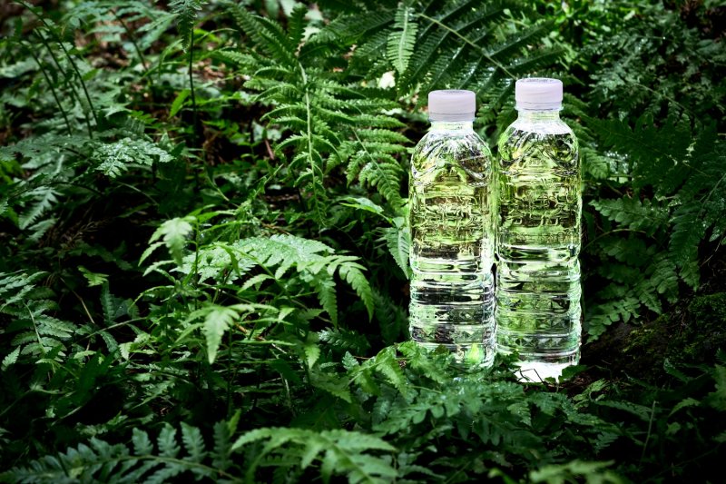 [서울=뉴시스] 제주삼다수 무라벨 제품 이미지.(사진=제주삼다수 제공) *재판매 및 DB 금지