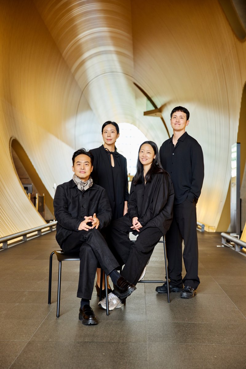 양손프로젝트 단체 사진. 왼쪽부터 손상규, 양조아, 박지혜, 양종욱(LG아트센터 제공)