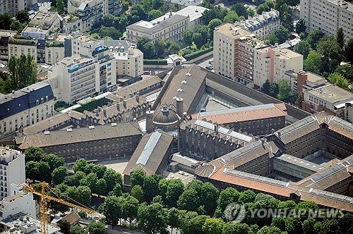 사르코지 전 대통령이 수감된 파리 상테 교도소 (출처=연합뉴스)