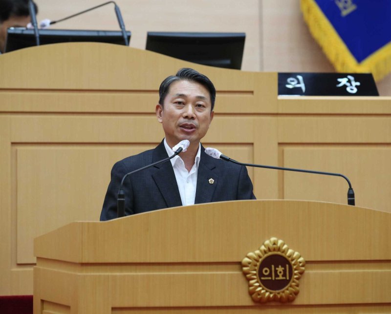 [무안=뉴시스] 이재태 전남도의원 (사진=전남도의회 제공) photo@newsis.com *재판매 및 DB 금지