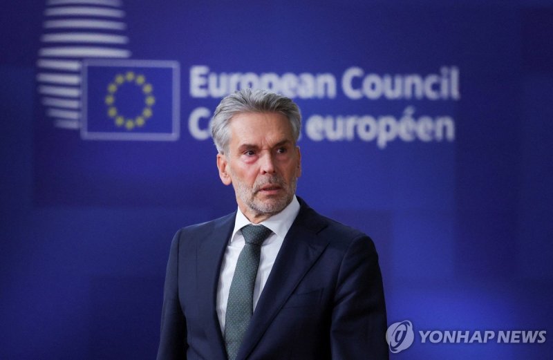 EU 정상회의 참석한 네덜란드 총리 (출처=연합뉴스)