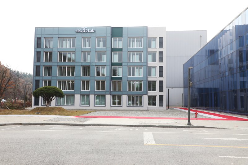 [서울=뉴시스] 세종 주택성능연구개발센터 부지 내에 국내 최대 규모의 층간소음 시험시설 '데시벨35랩' 전경. 2024.11.22. (사진=LH 제공) photo@newsis.com *재판매 및 DB 금지