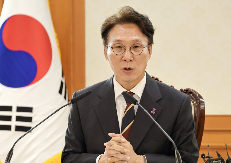 [서울=뉴시스] 추상철 기자 = 김민석 국무총리가 20일 오후 서울 종로구 정부서울청사에서 열린 제2차 이태원 참사 추모 위원회에서 발언하고 있다. (공동취재) 2025.10.20. photo@newsis.com