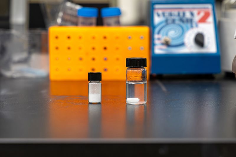 한국화학연구원 공동 연구팀이 만든 다공성 나노입자. 한국화학연구원 제공