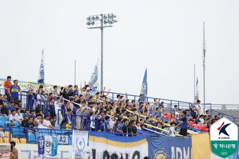 2026시즌 K리그1 라이선스 취득한 충남아산FC(한국프로축구연맹 제공)