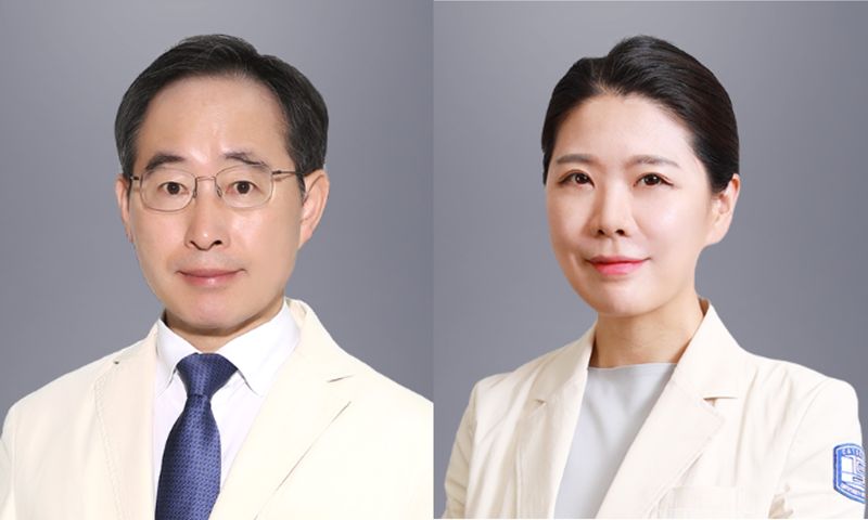 서울성모병원 가정의학과 이재호 교수(왼쪽)와 신현영 교수. 서울성모병원 제공